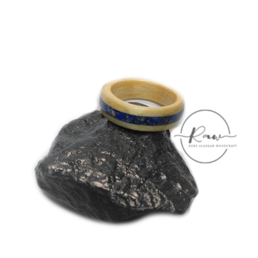 Aspen and Lapis Lazuli Bentwood Ring